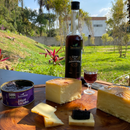 Queijo Artesanal com Licor de Jabuticaba 1kg - Premiado